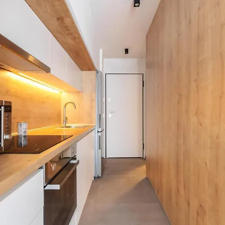Urban Boutique Atmabnb 44 *