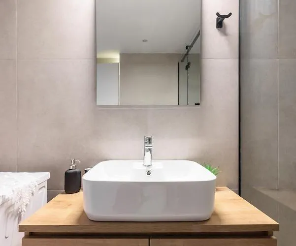 Urban Boutique Atmabnb 44 * Salonic