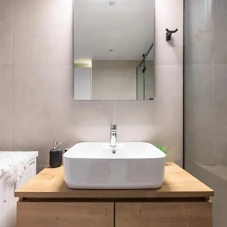 Skg Urban Boutique * Salonic