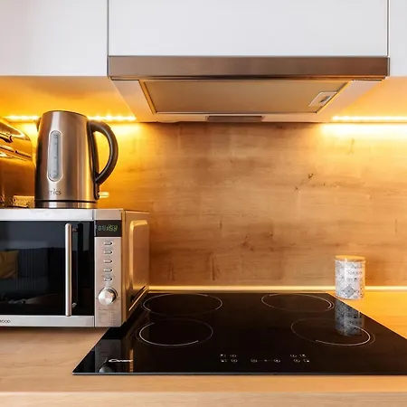 Urban Boutique Atmabnb 44 Apartament *
