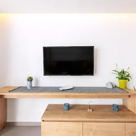 Apartament Urban Boutique Atmabnb 44 *