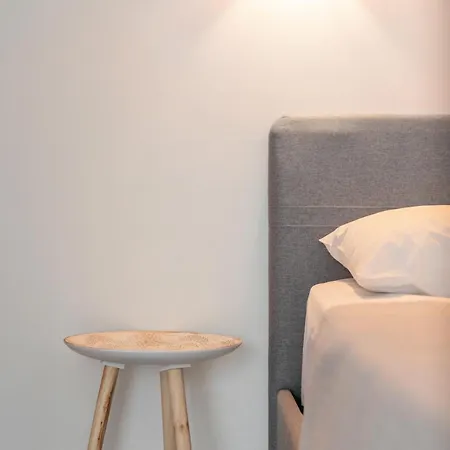 Urban Boutique Atmabnb 44 Apartament *