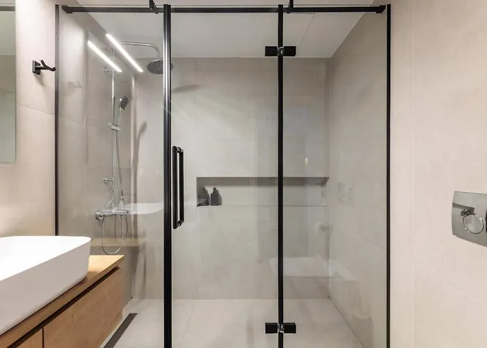 Urban Boutique Atmabnb 44 * Салоники